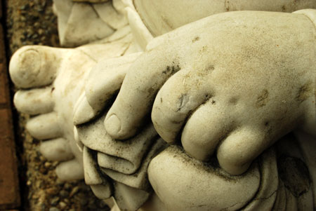 Hands and toes